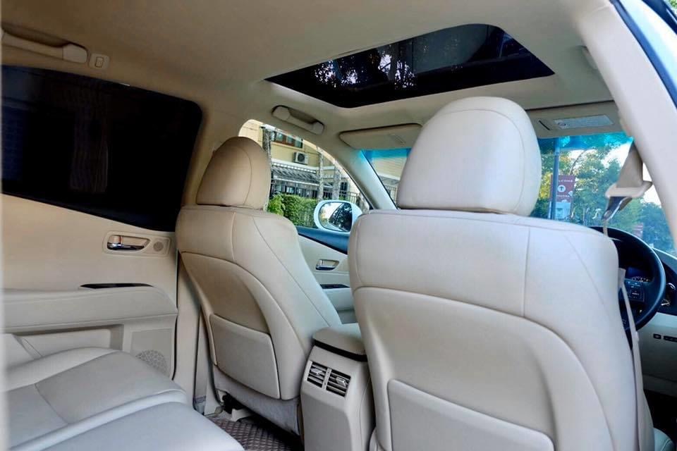Lexus RX270 ปี 2011 สีขาว (รูปที่ 15)