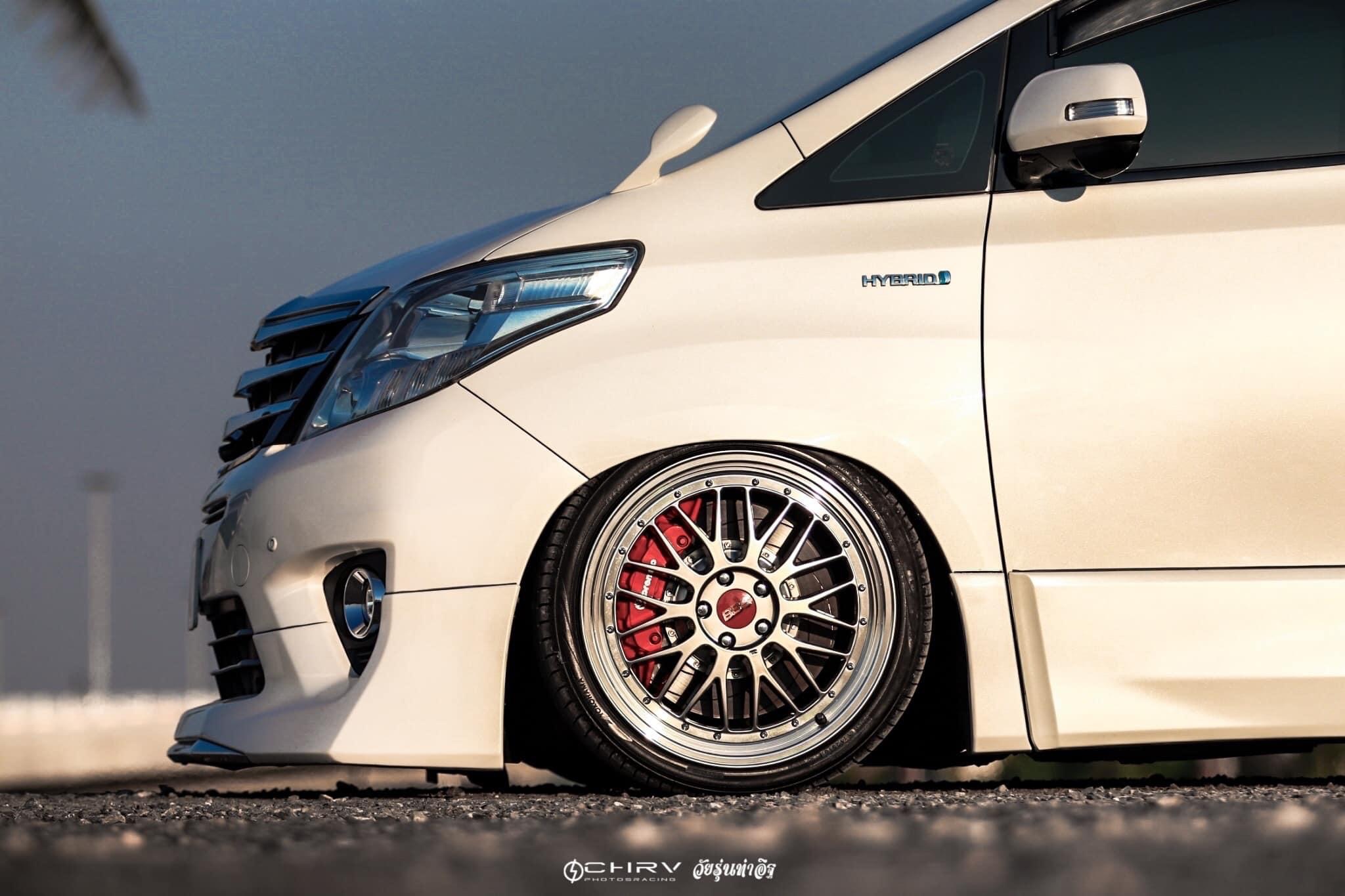 Toyota Alphard ปี 2011 สีขาว (รูปที่ 6)
