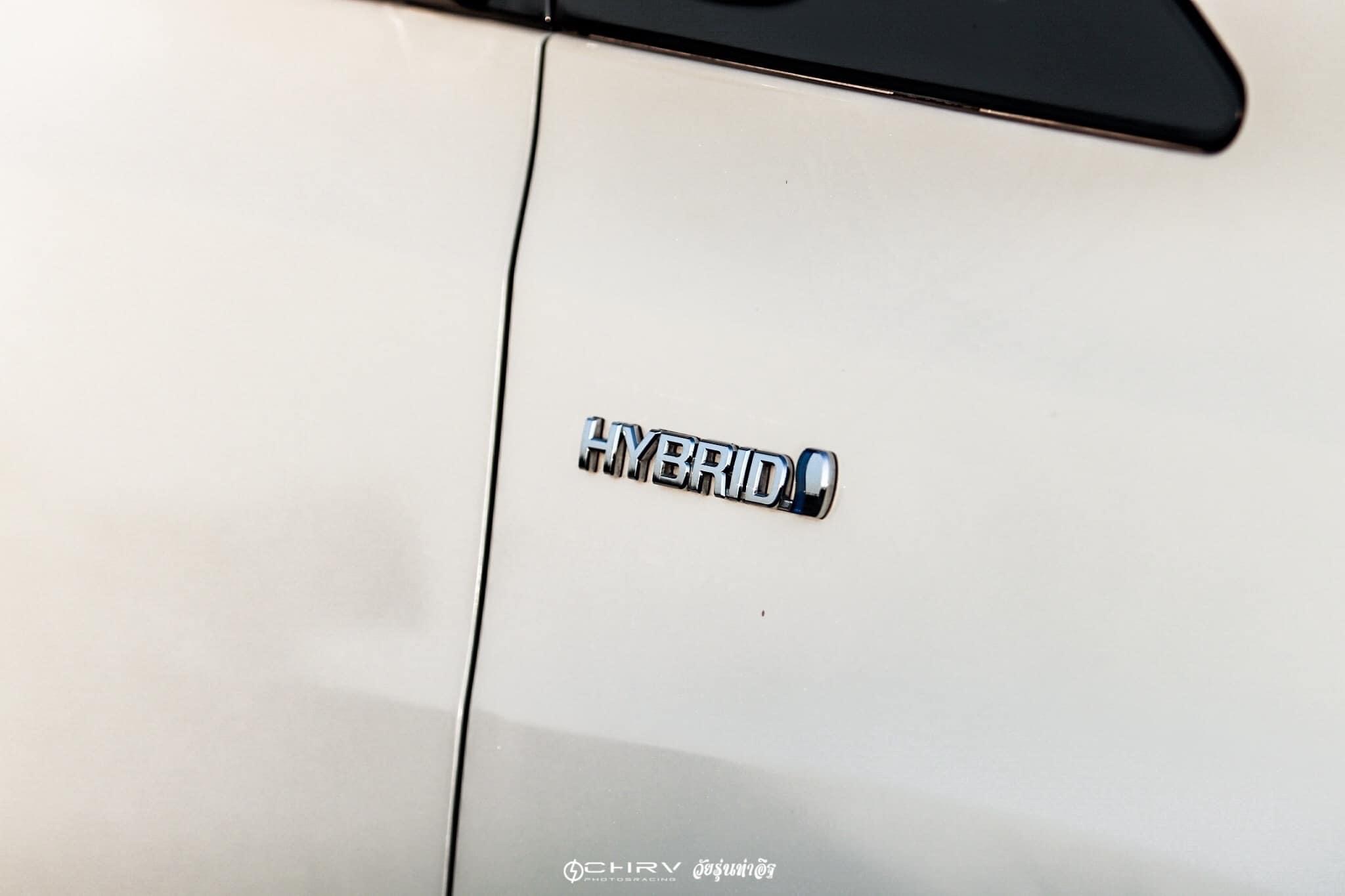Toyota Alphard ปี 2011 สีขาว (รูปที่ 24)
