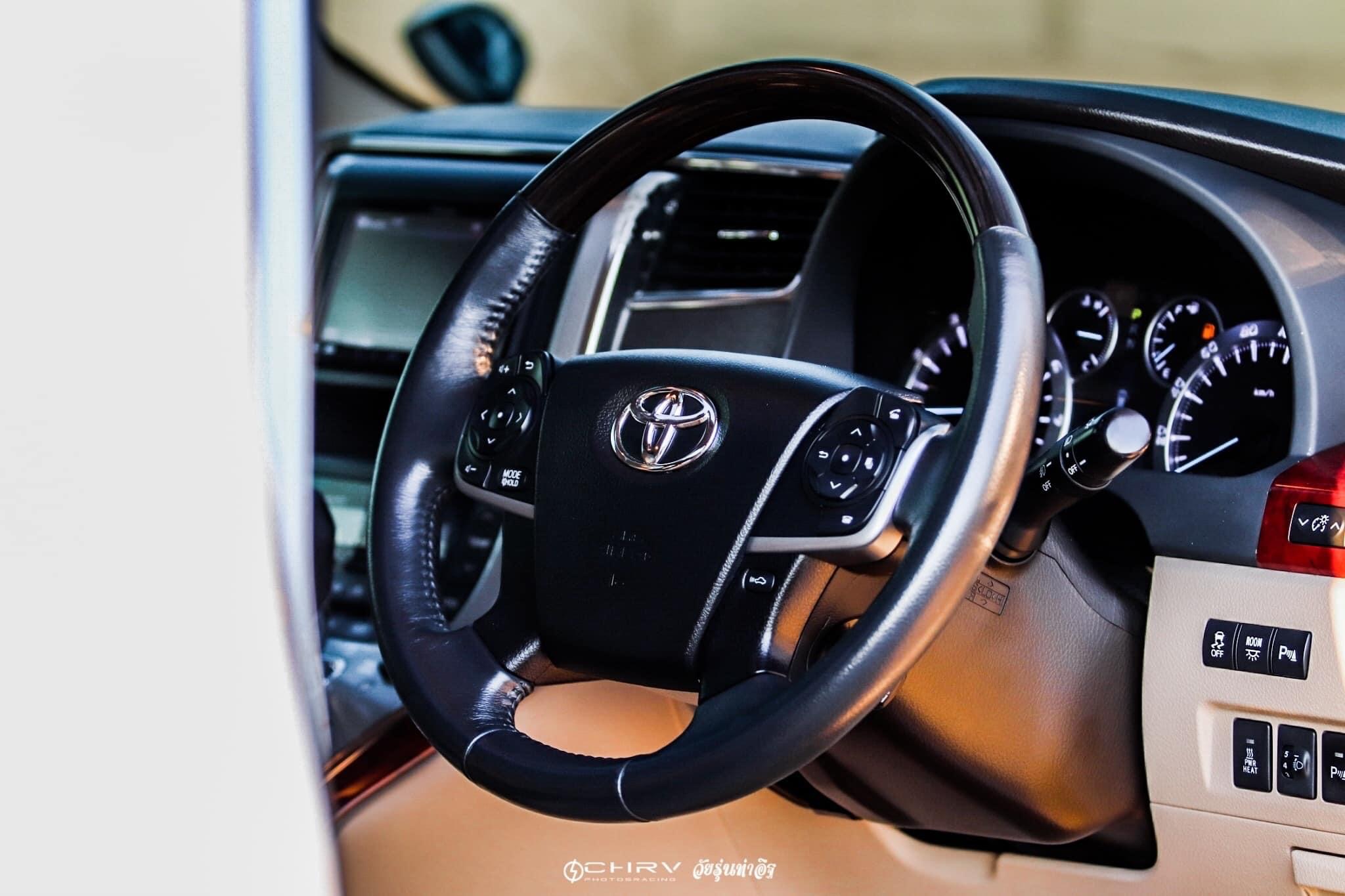 Toyota Alphard ปี 2011 สีขาว (รูปที่ 18)