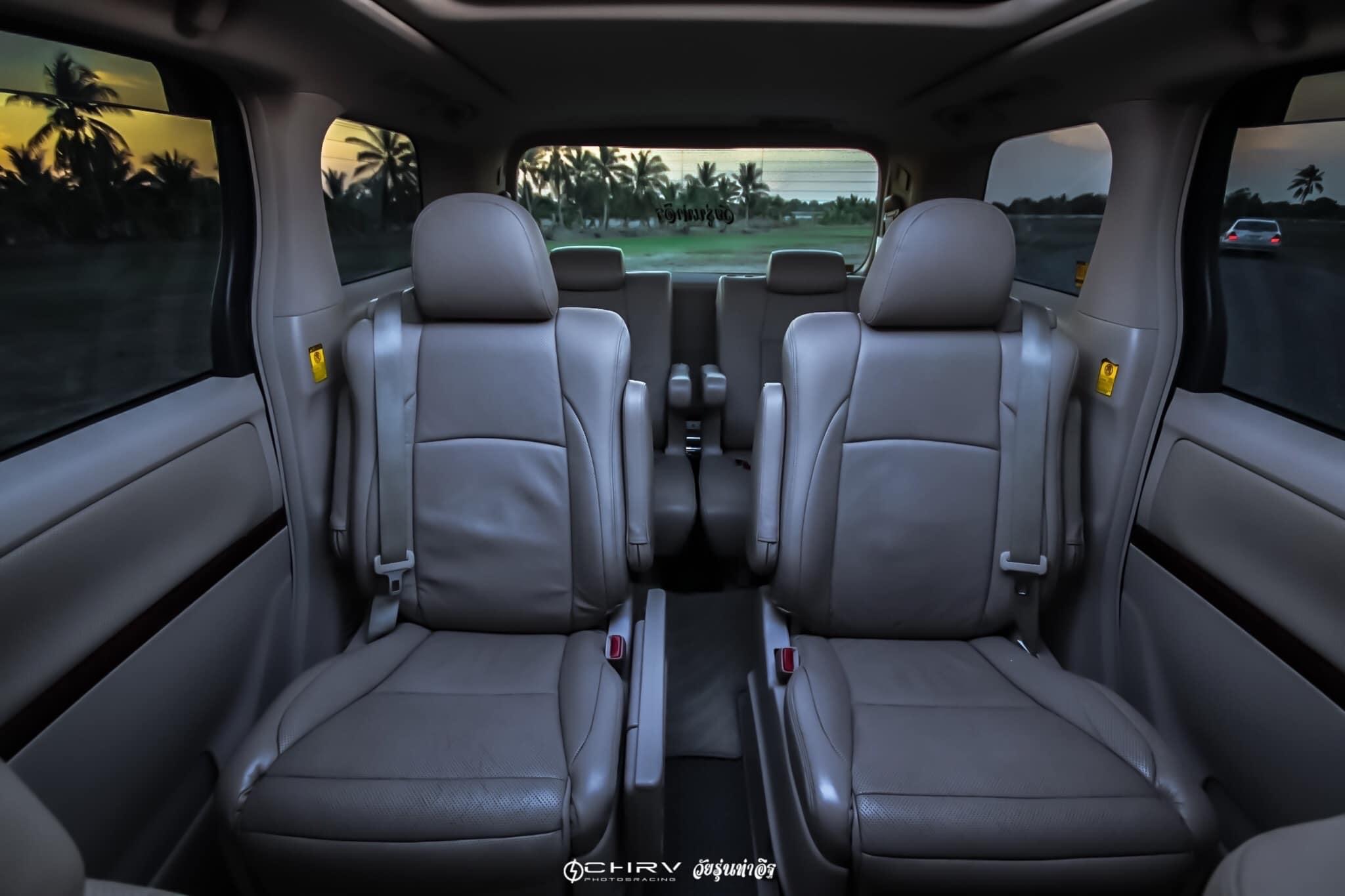 Toyota Alphard ปี 2011 สีขาว (รูปที่ 36)