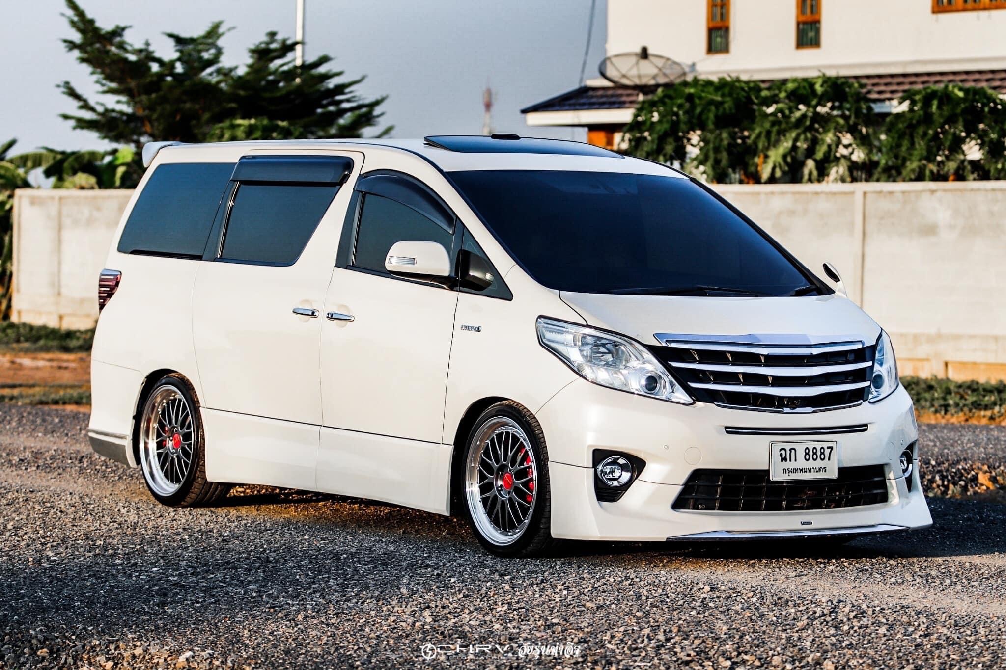 Toyota Alphard ปี 2011 สีขาว (รูปที่ 8)
