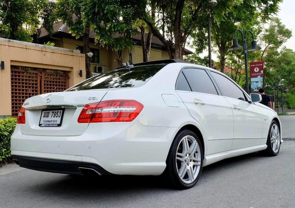 Mercedes-Benz E-Class W212 E200 ปี 2012 สีขาว (รูปที่ 5)