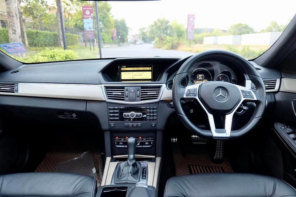 Mercedes-Benz E-Class W212 E200 ปี 2012 สีขาว (รูปที่ 9)