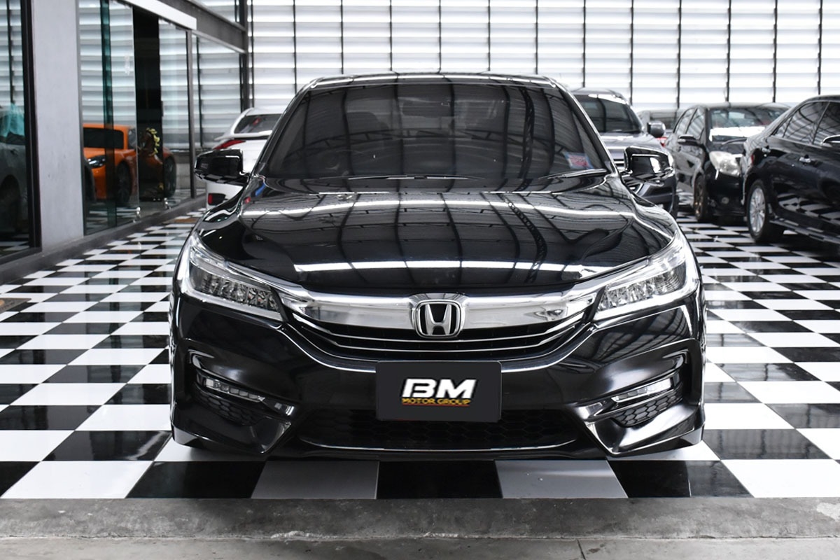 Honda Accord Gen 9 ปี 2016 สีดำ (รูปที่ 2)