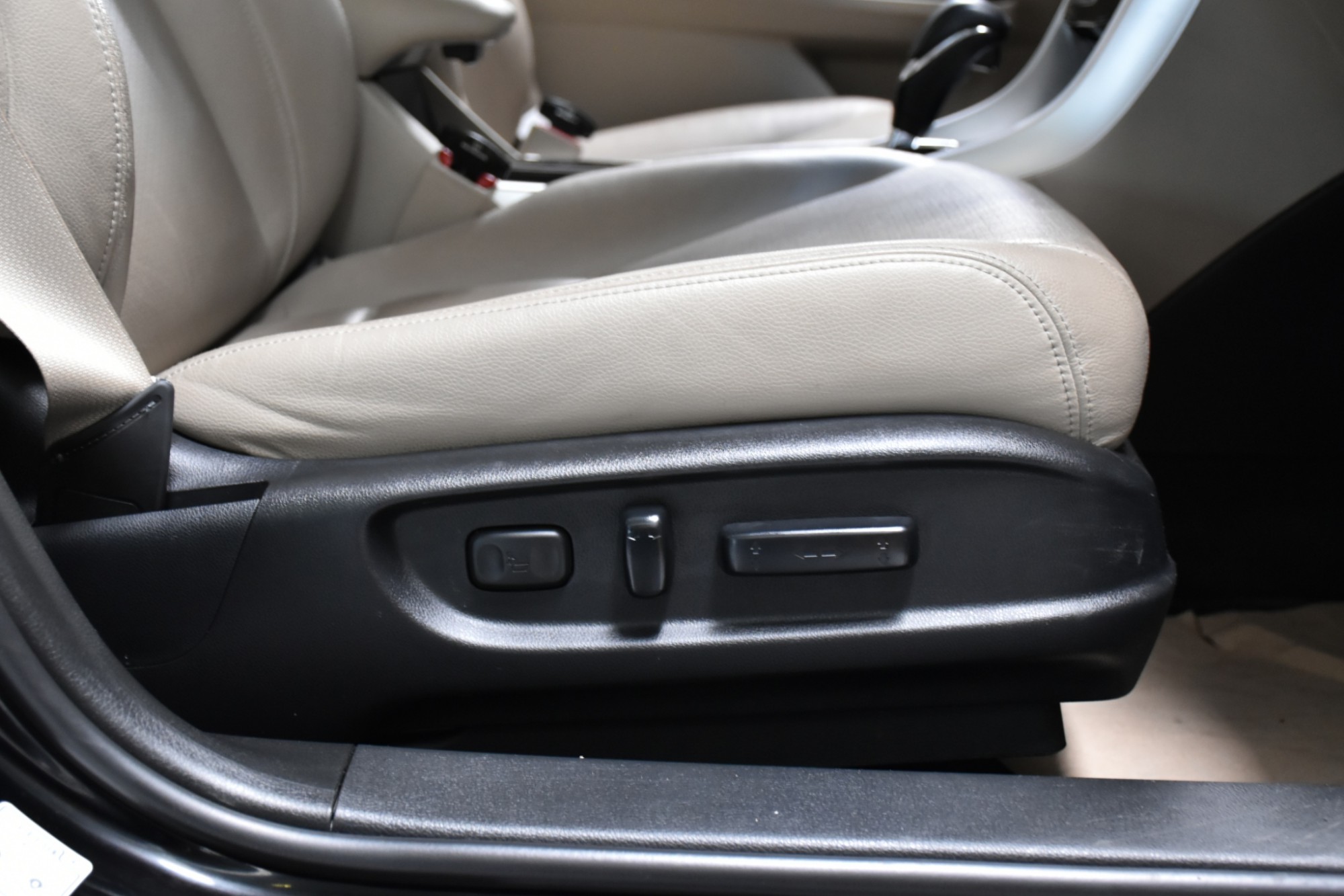 Honda Accord Gen 9 ปี 2016 สีดำ (รูปที่ 21)