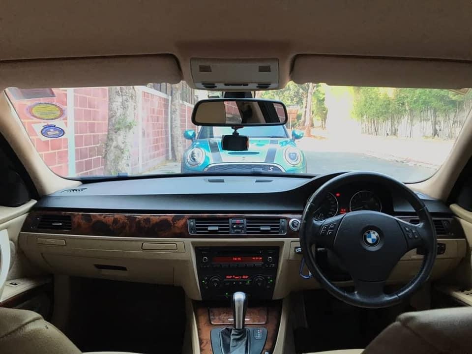 BMW 3 Series E90 325i ปี 2007 สีดำ (รูปที่ 10)