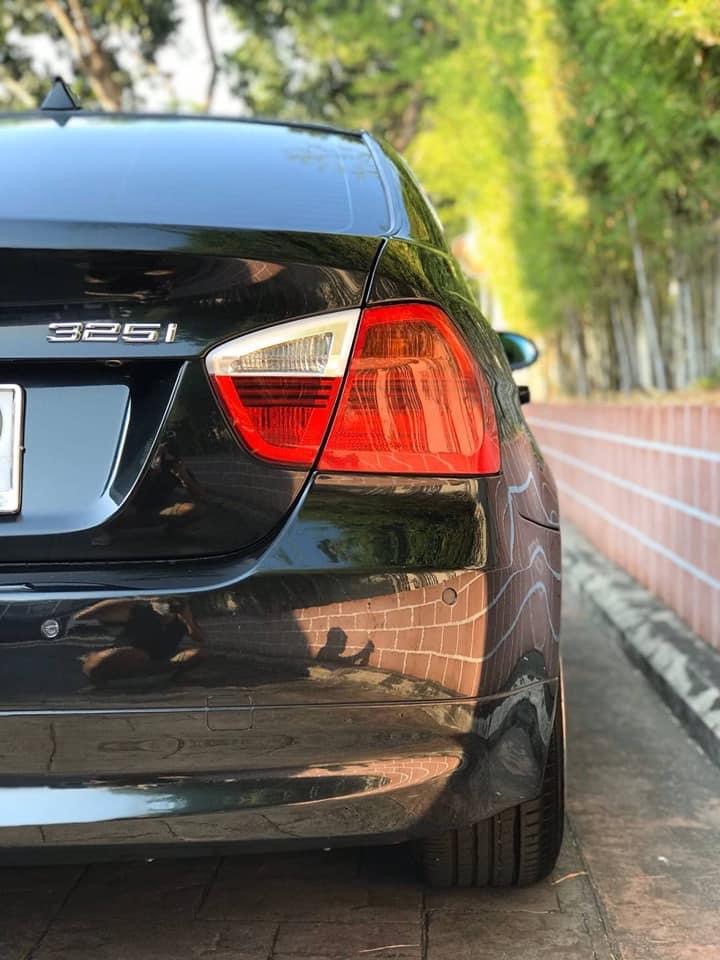 BMW 3 Series E90 325i ปี 2007 สีดำ (รูปที่ 15)