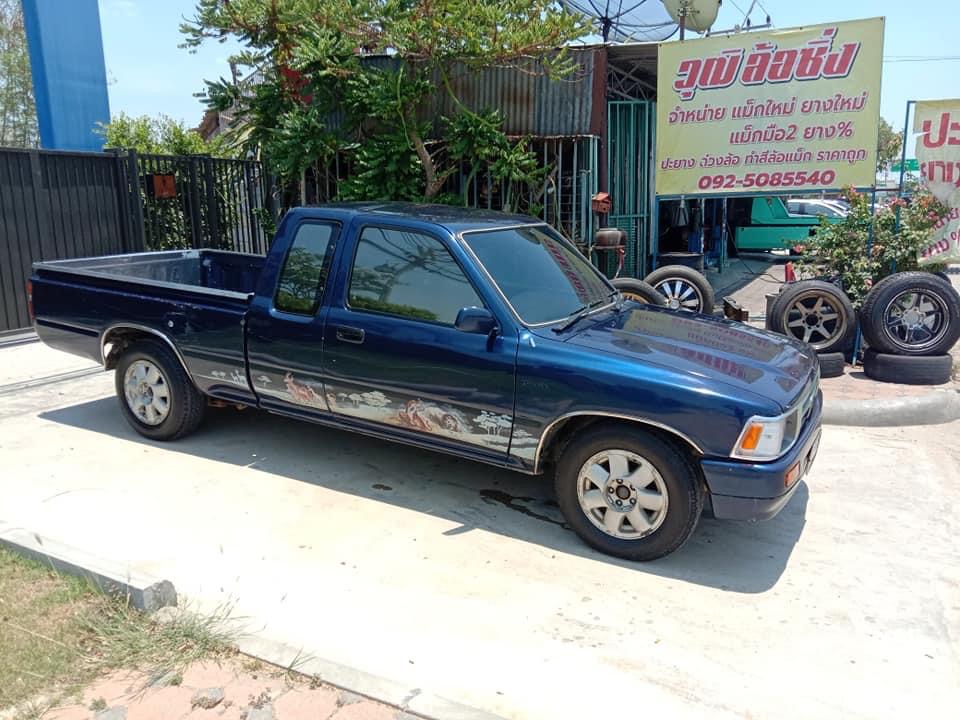 Toyota Hilux Mighty-x ปี 1991 สีน้ำเงิน