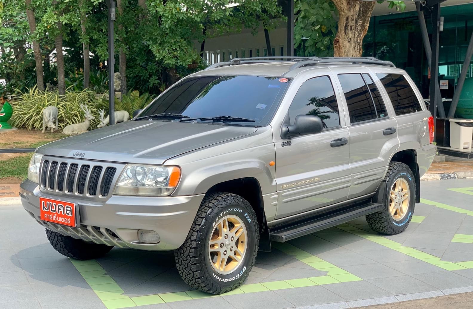 Jeep Grand Cherokee Gen2 (WJ) ปี 2001 สีเทา