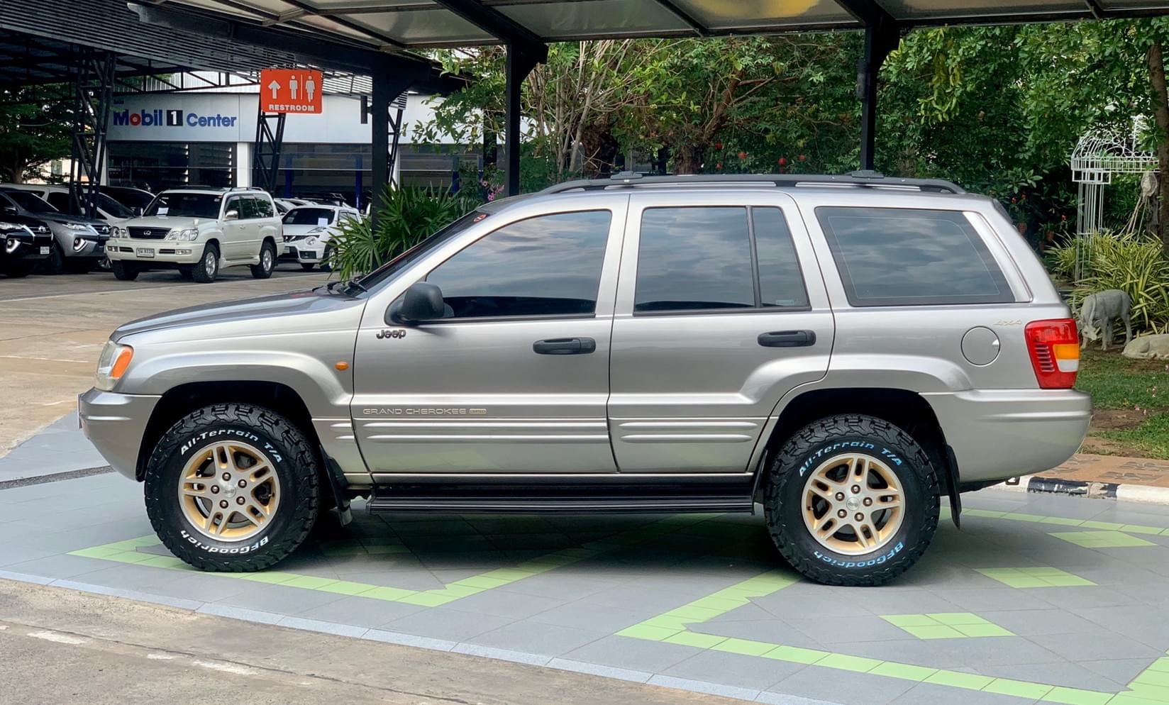 Jeep Grand Cherokee Gen2 (WJ) ปี 2001 สีเทา (รูปที่ 6)