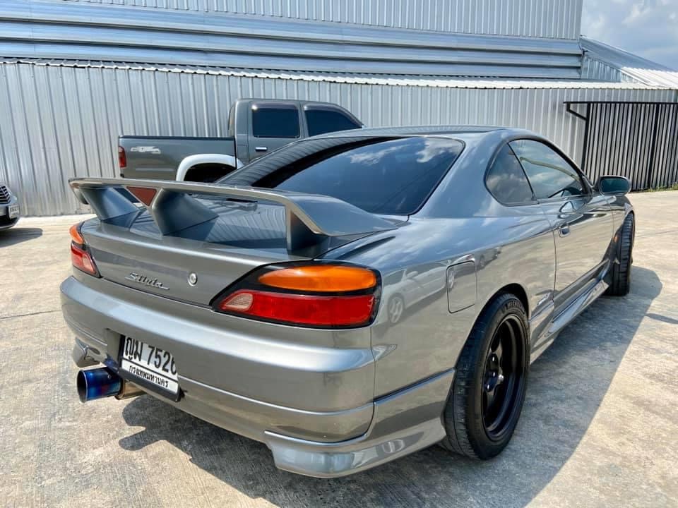 Nissan Silvia S15 ปี 2002 สีเทา