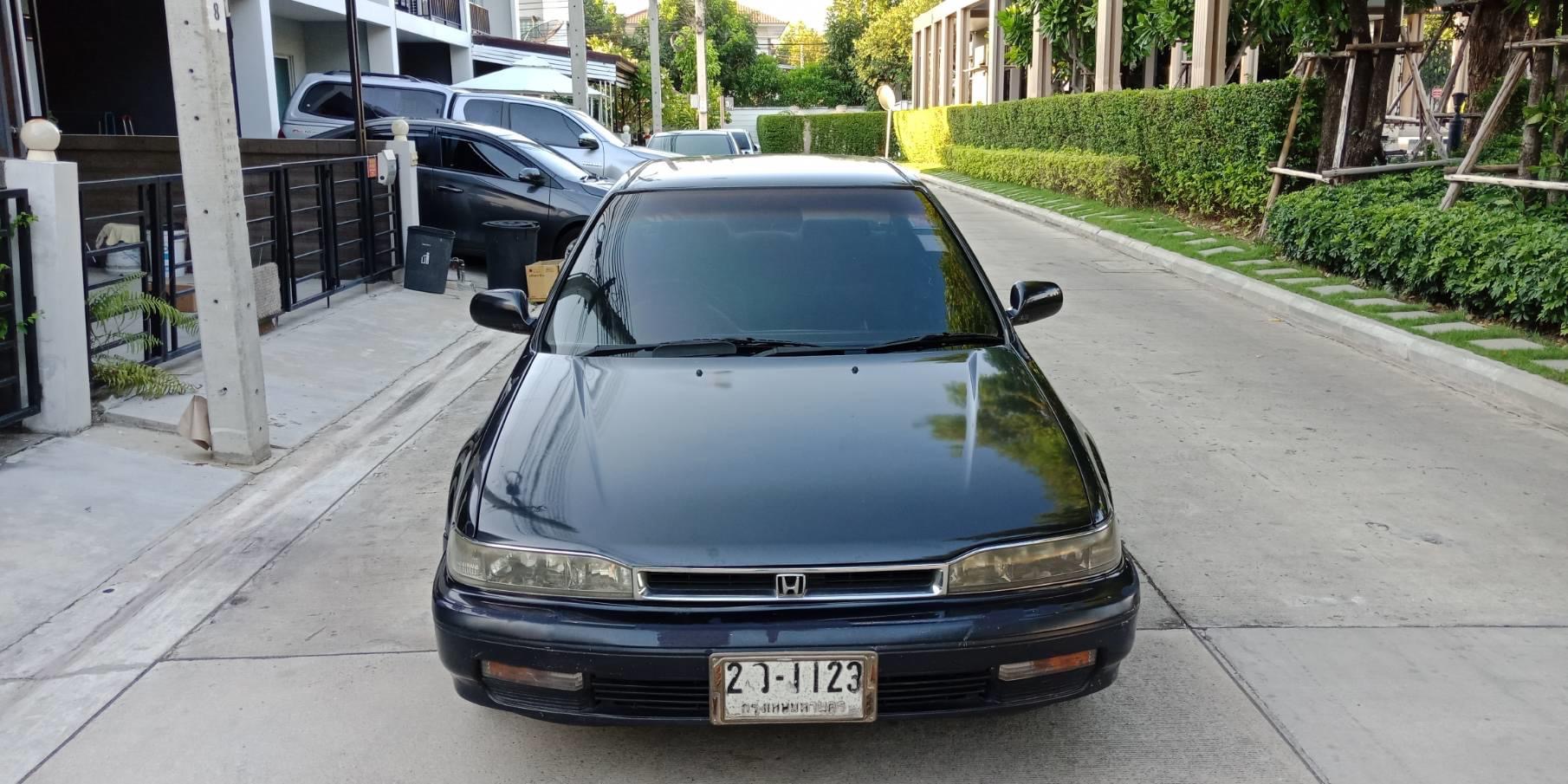 Honda Accord Gen 4 (ตาเพชร) ปี 1991 สีดำ (รูปที่ 2)
