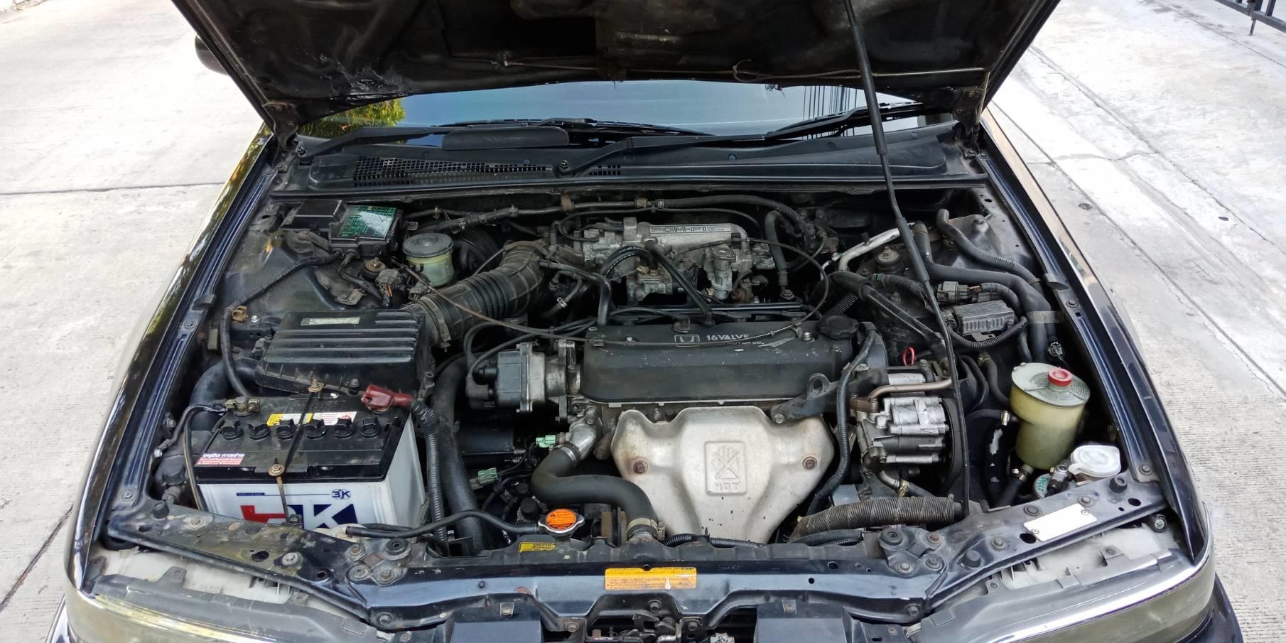 Honda Accord Gen 4 (ตาเพชร) ปี 1991 สีดำ (รูปที่ 12)