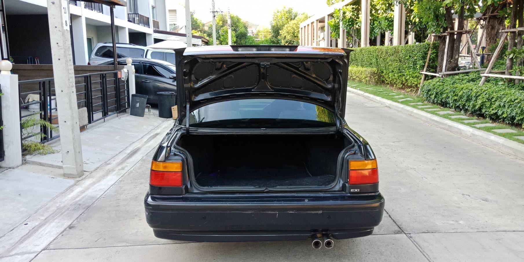Honda Accord Gen 4 (ตาเพชร) ปี 1991 สีดำ (รูปที่ 11)