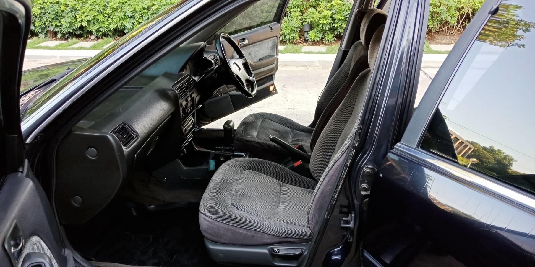 Honda Accord Gen 4 (ตาเพชร) ปี 1991 สีดำ (รูปที่ 6)