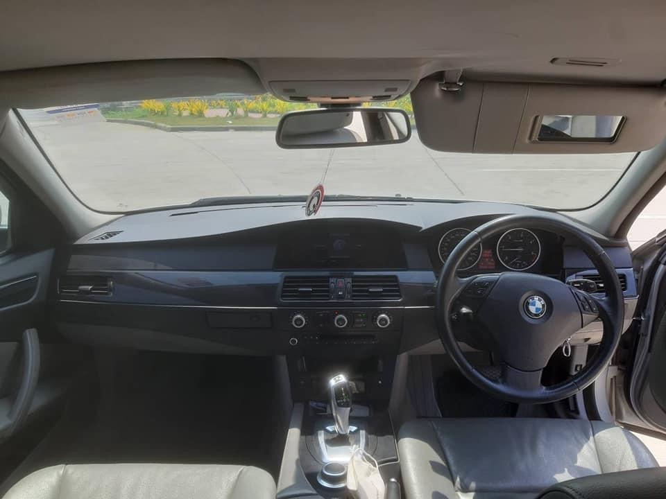 BMW 5 Series E60 520d ปี 2010 สีเทา (รูปที่ 15)