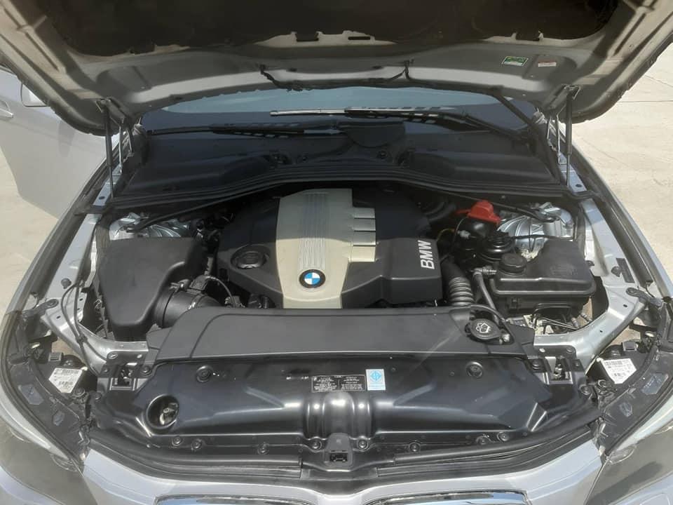 BMW 5 Series E60 520d ปี 2010 สีเทา (รูปที่ 17)