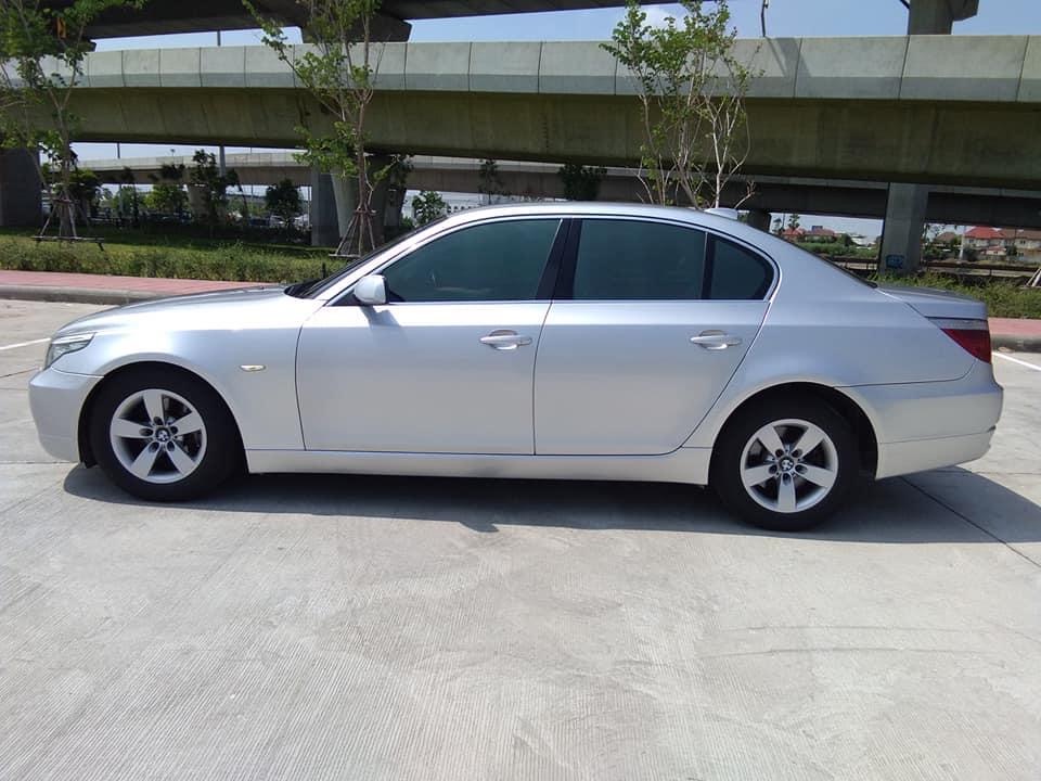 BMW 5 Series E60 520d ปี 2010 สีเทา (รูปที่ 6)