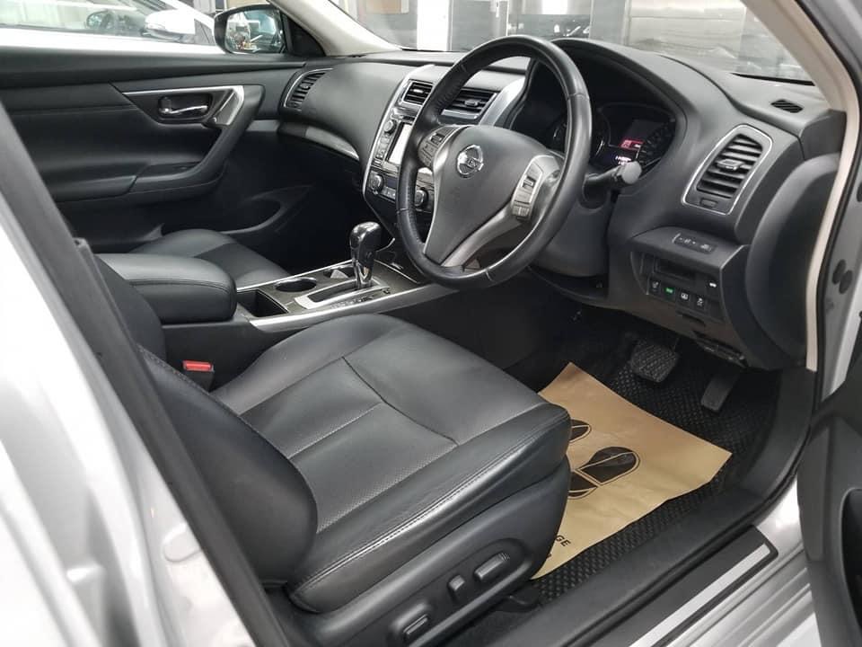 Nissan Teana L33 ปี 2015 สีเทา