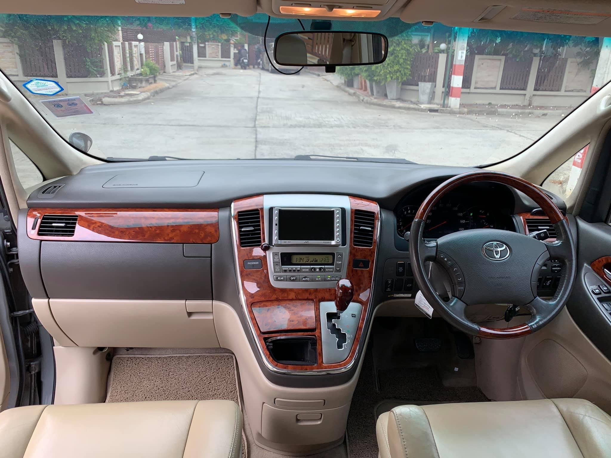 Toyota Alphard ปี 2003 สีเทา (รูปที่ 9)
