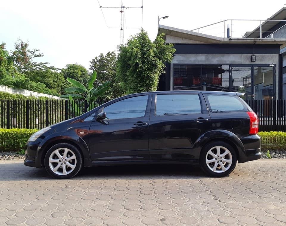 Toyota Wish ปี 2004 สีดำ