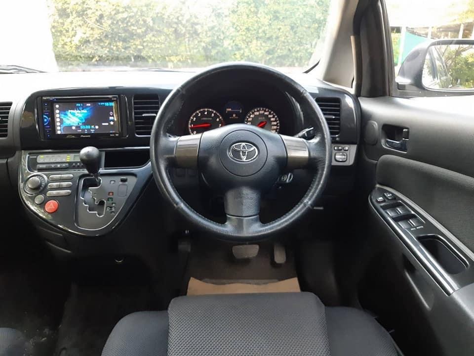 Toyota Wish ปี 2004 สีดำ (รูปที่ 15)