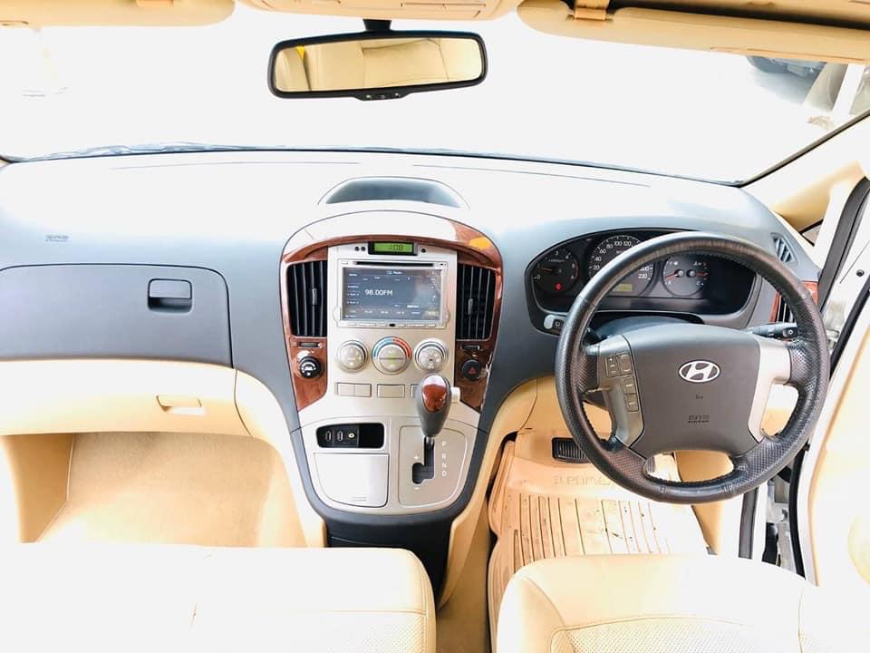 Hyundai Grand Starex ปี 2013 สีขาว (รูปที่ 13)