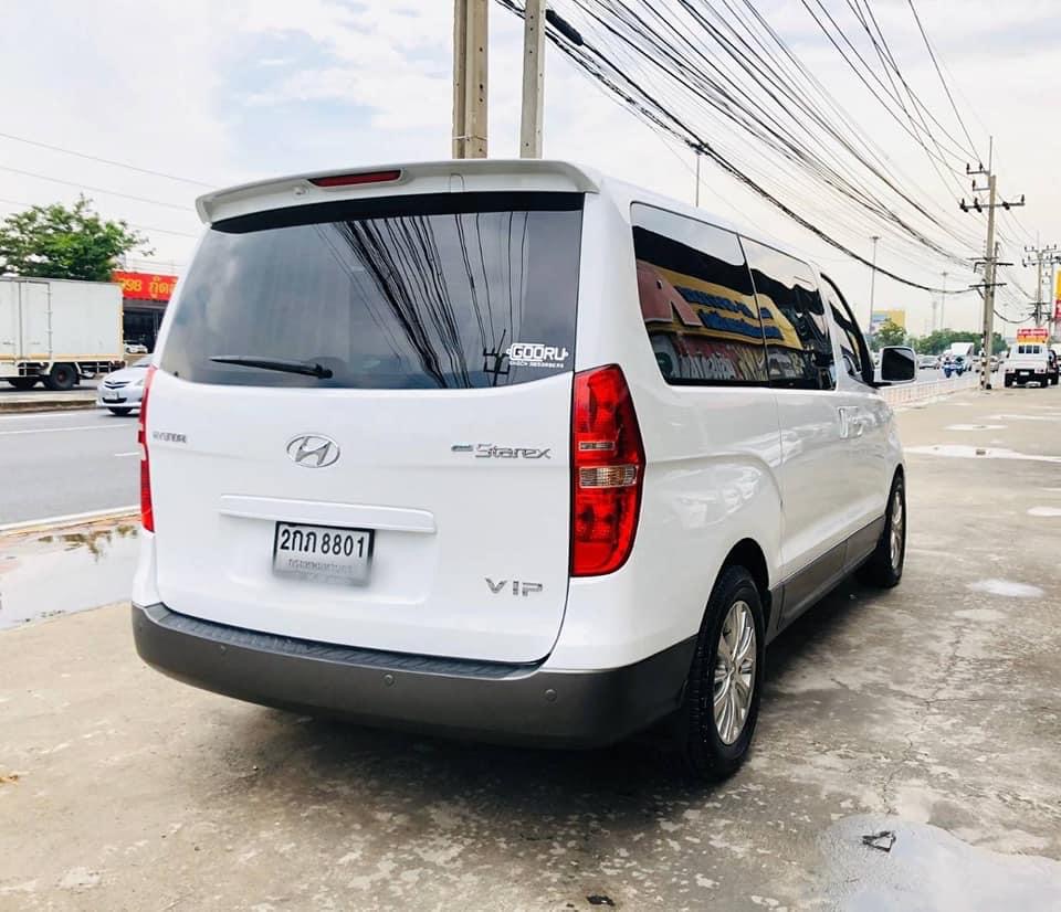 Hyundai Grand Starex ปี 2013 สีขาว (รูปที่ 4)
