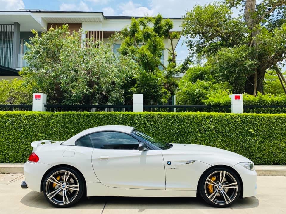 BMW Z4 E89 ปี 2013 สีขาว