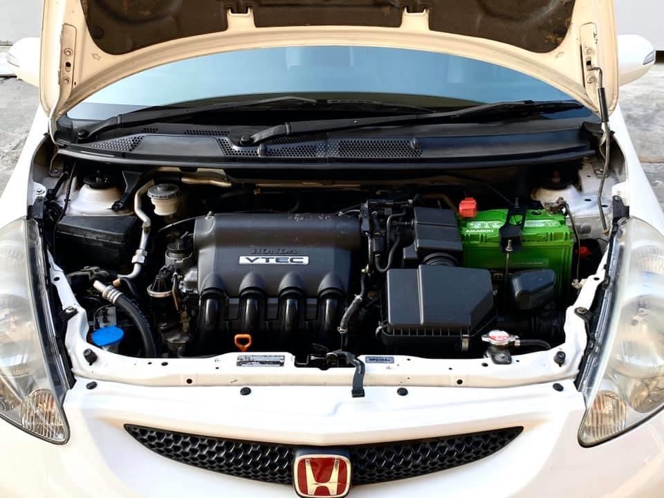Honda Jazz GD ปี 2007 สีขาว (รูปที่ 5)