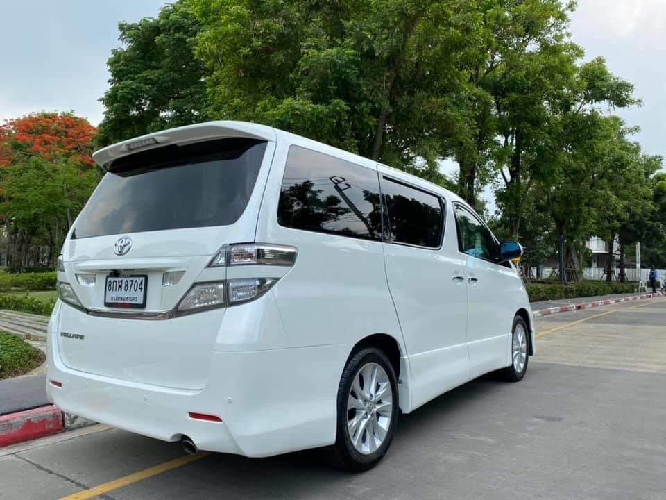 Toyota Vellfire 2.4Z (รูปที่ 2)