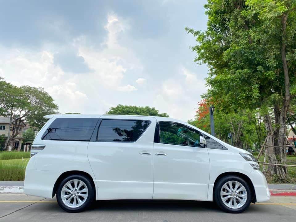 Toyota Vellfire 2.4Z (รูปที่ 6)