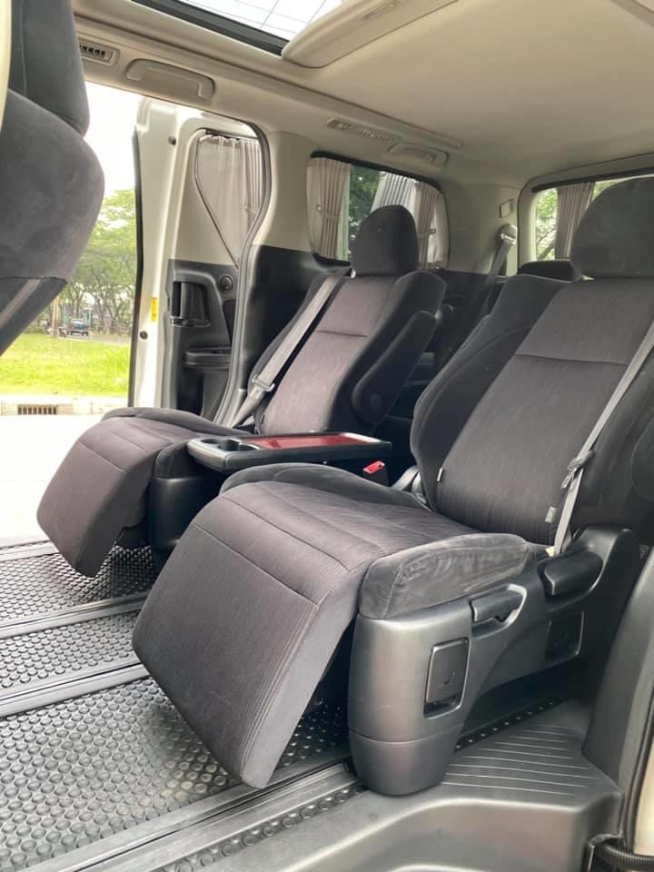 Toyota Vellfire 2.4Z (รูปที่ 4)