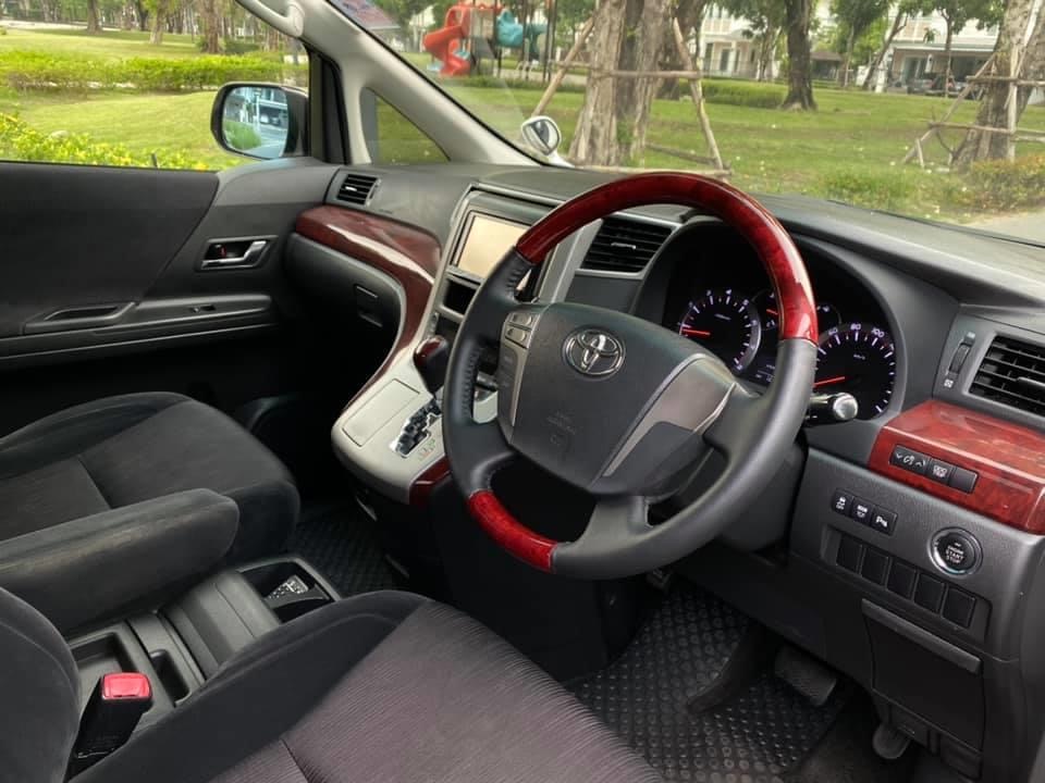 Toyota Vellfire 2.4Z (รูปที่ 3)