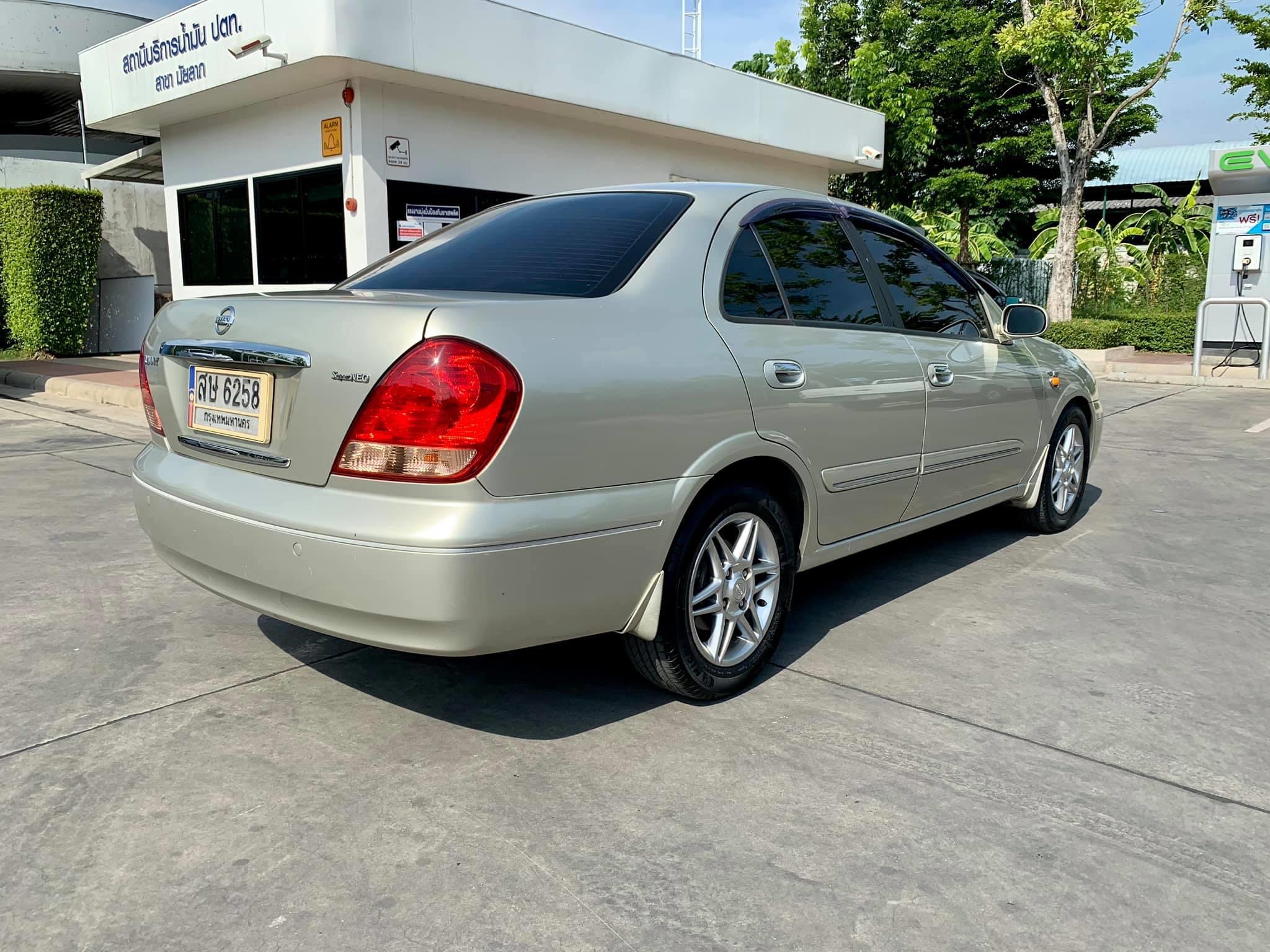 Nissan Sunny Super Neo 1.6 AT