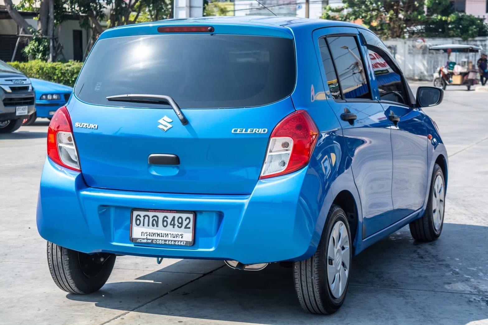 Suzuki Celerio ปี 2017 สีน้ำเงิน (รูปที่ 4)
