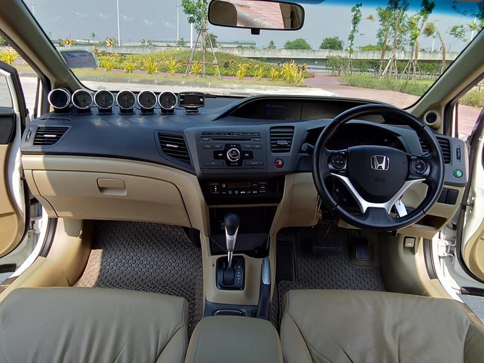 Honda Civic FB ปี 2013 สีขาว (รูปที่ 14)