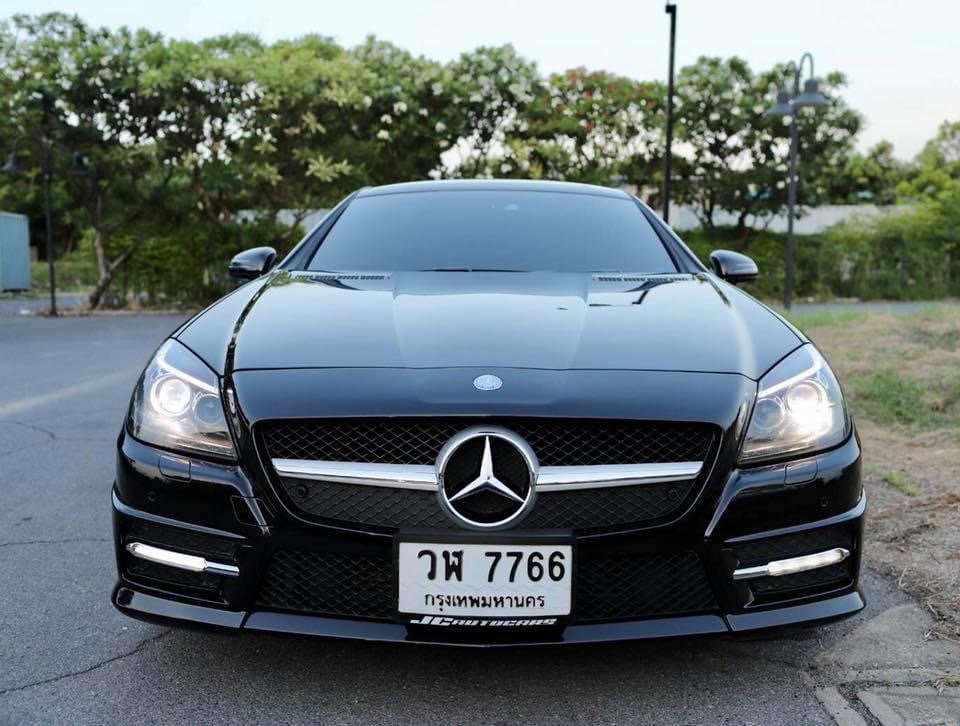 Mercedes-Benz SLK-Class R172 SLK200 ปี 2015 สีดำ (รูปที่ 2)