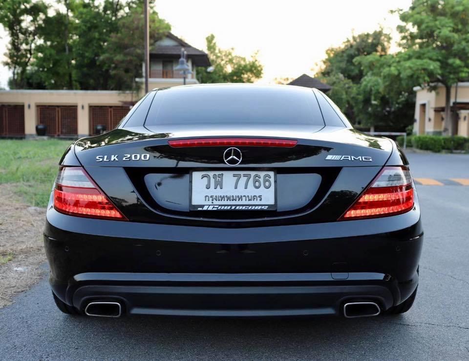 Mercedes-Benz SLK-Class R172 SLK200 ปี 2015 สีดำ (รูปที่ 11)