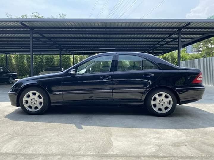 Mercedes-Benz C-Class W203 C220 ปี 2005 สีดำ (รูปที่ 3)