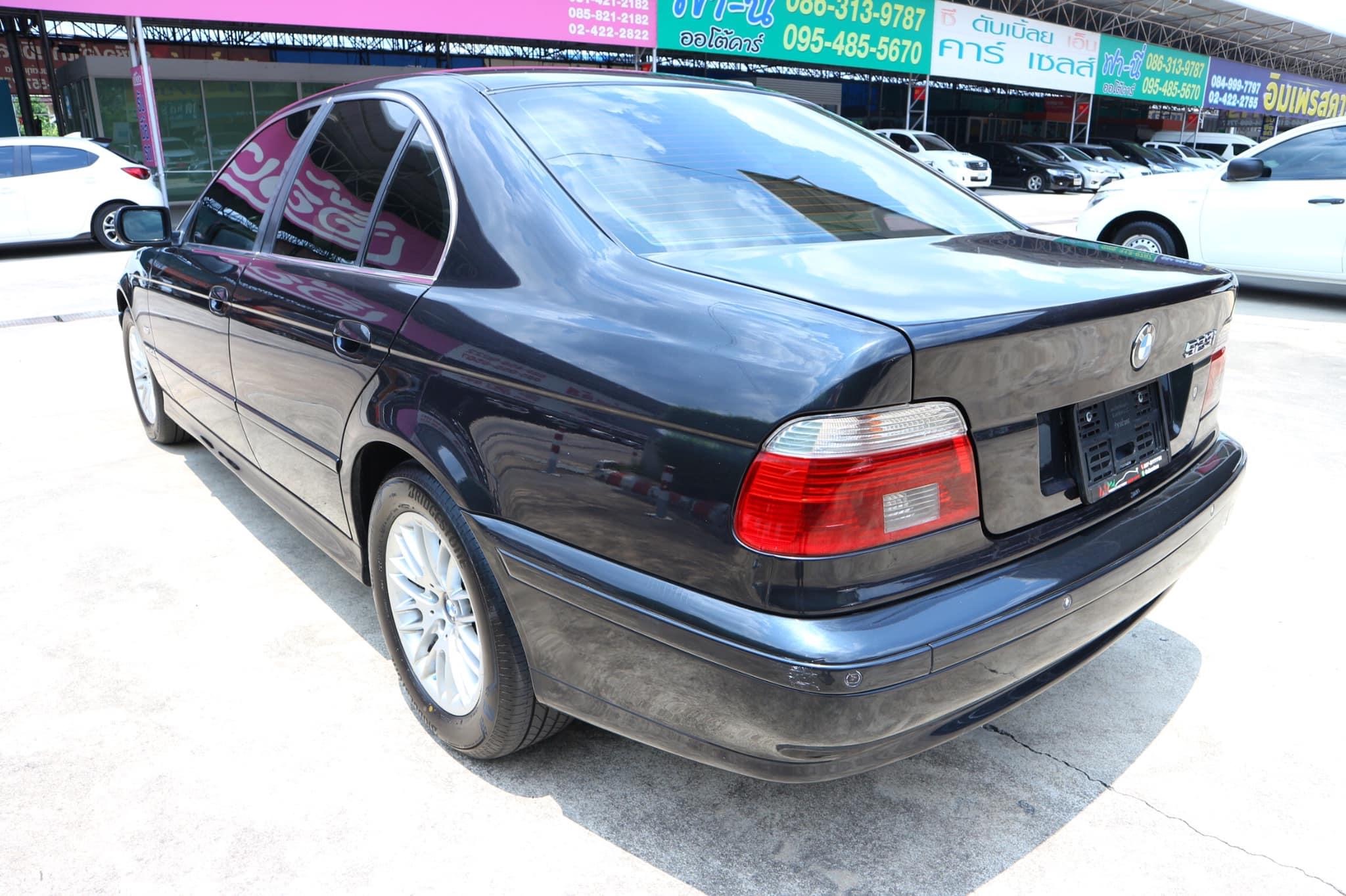 BMW E39 523i ปี 2003 สีดำ (รูปที่ 3)