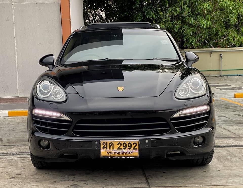 Porsche Cayenne ปี 2013 สีดำ