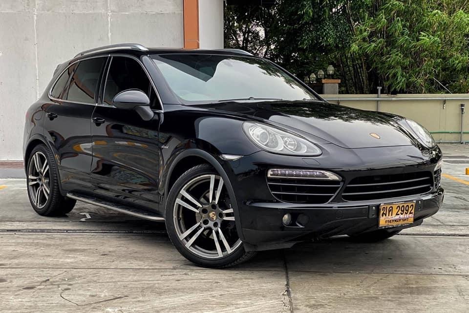 Porsche Cayenne ปี 2013 สีดำ (รูปที่ 15)