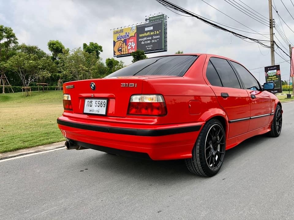 BMW 3 Series E36 318i ปี 1997 สีแดง