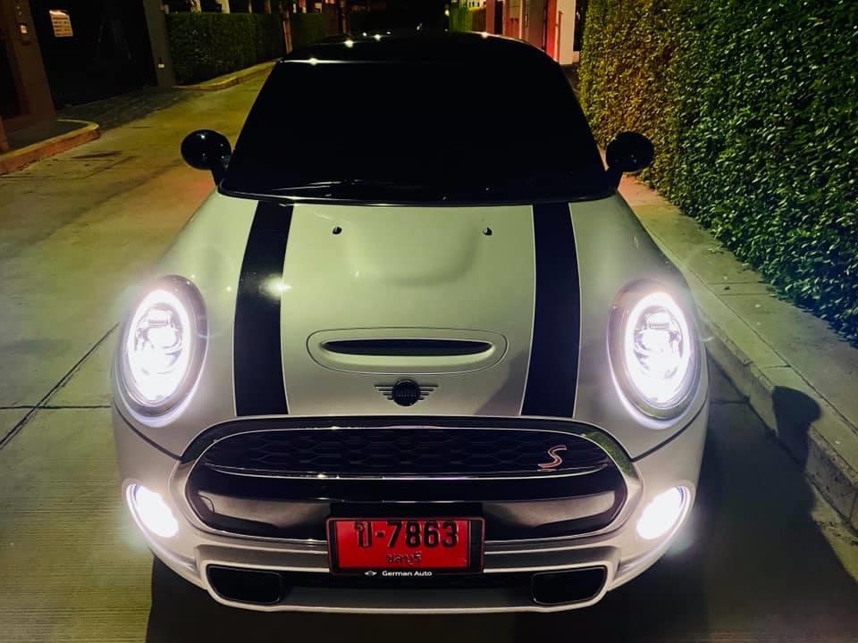 Mini Cooper (Hatch) Look3 F56 (3 ประตู) ปี 2019 สีขาว