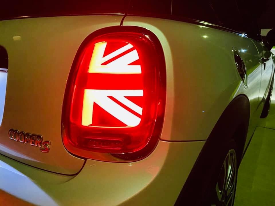 Mini Cooper (Hatch) Look3 F56 (3 ประตู) ปี 2019 สีขาว (รูปที่ 2)