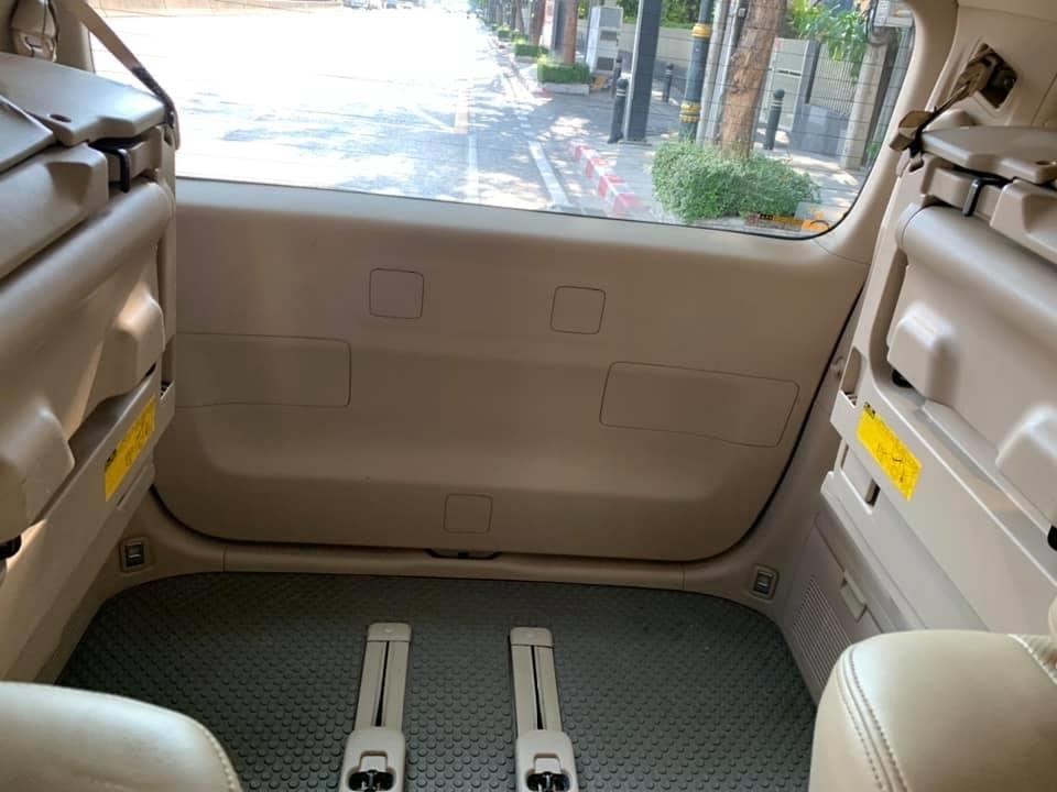 Toyota Alphard ปี 2008 สีขาว (รูปที่ 13)