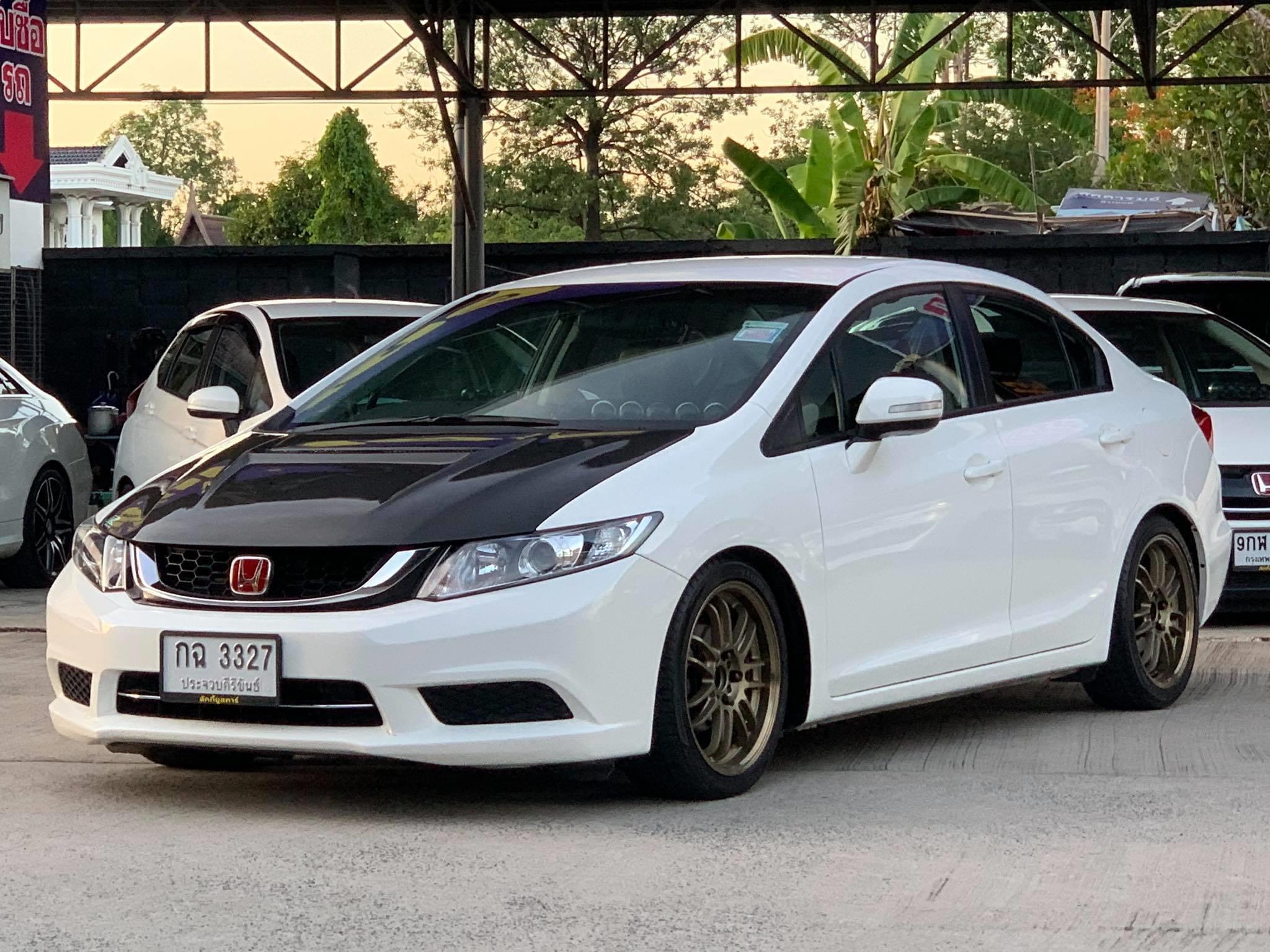 Honda Civic FB ปี 2015 สีขาว (รูปที่ 5)