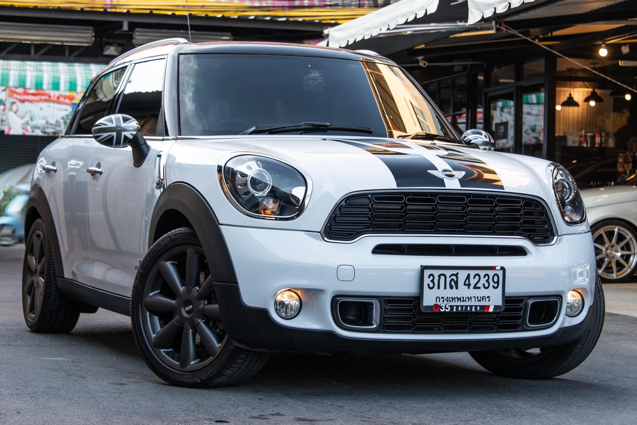 Mini Countryman R60 ปี 2015 สีขาว